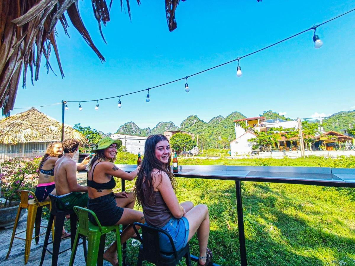 Yolo Pool Bar Villas & Garden Restaurant Phong Nha Eksteriør bilde