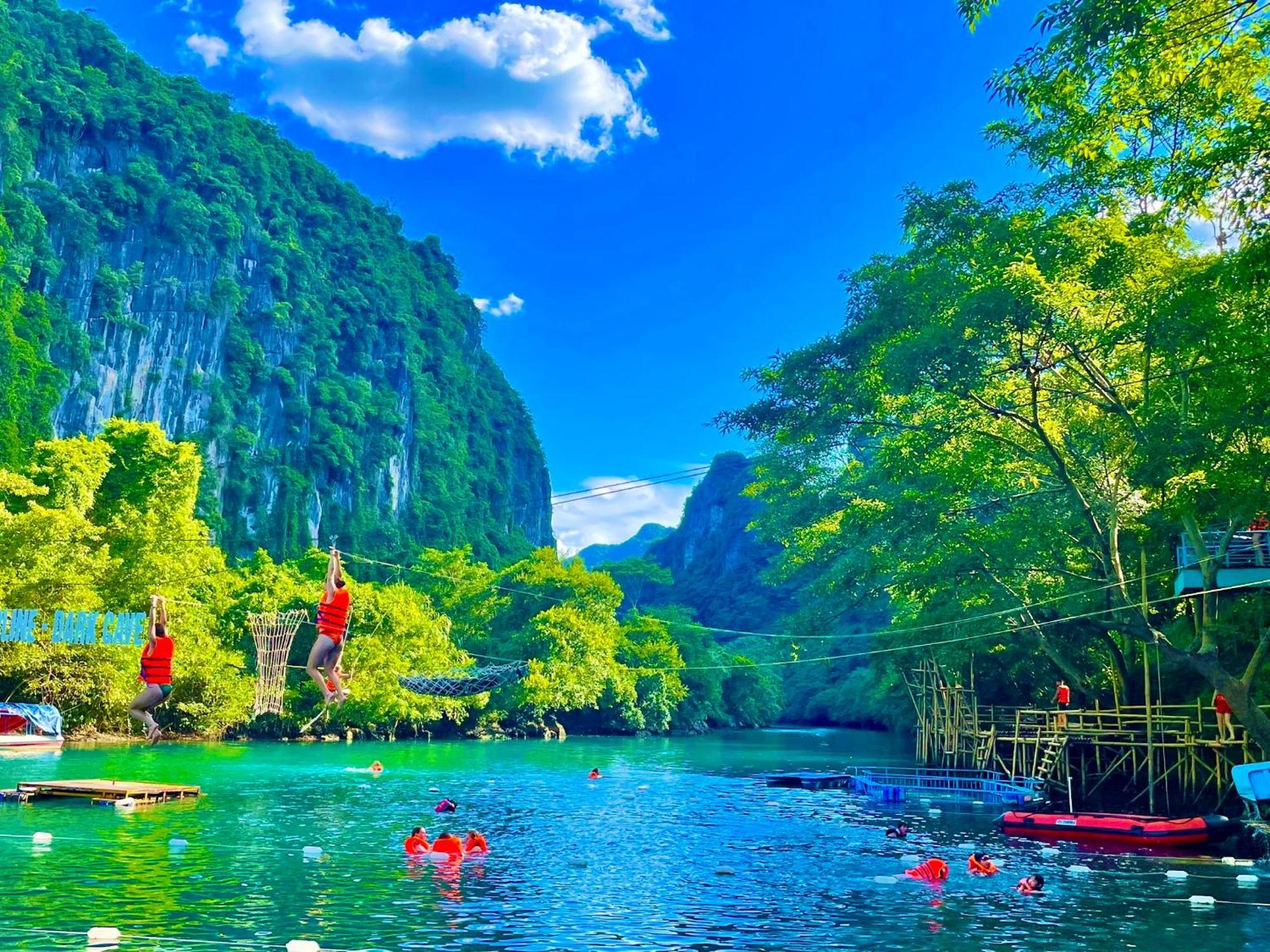 Yolo Pool Bar Villas & Garden Restaurant Phong Nha Eksteriør bilde